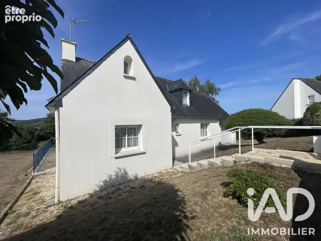 Photo 1 - Maison à CHATEAULIN