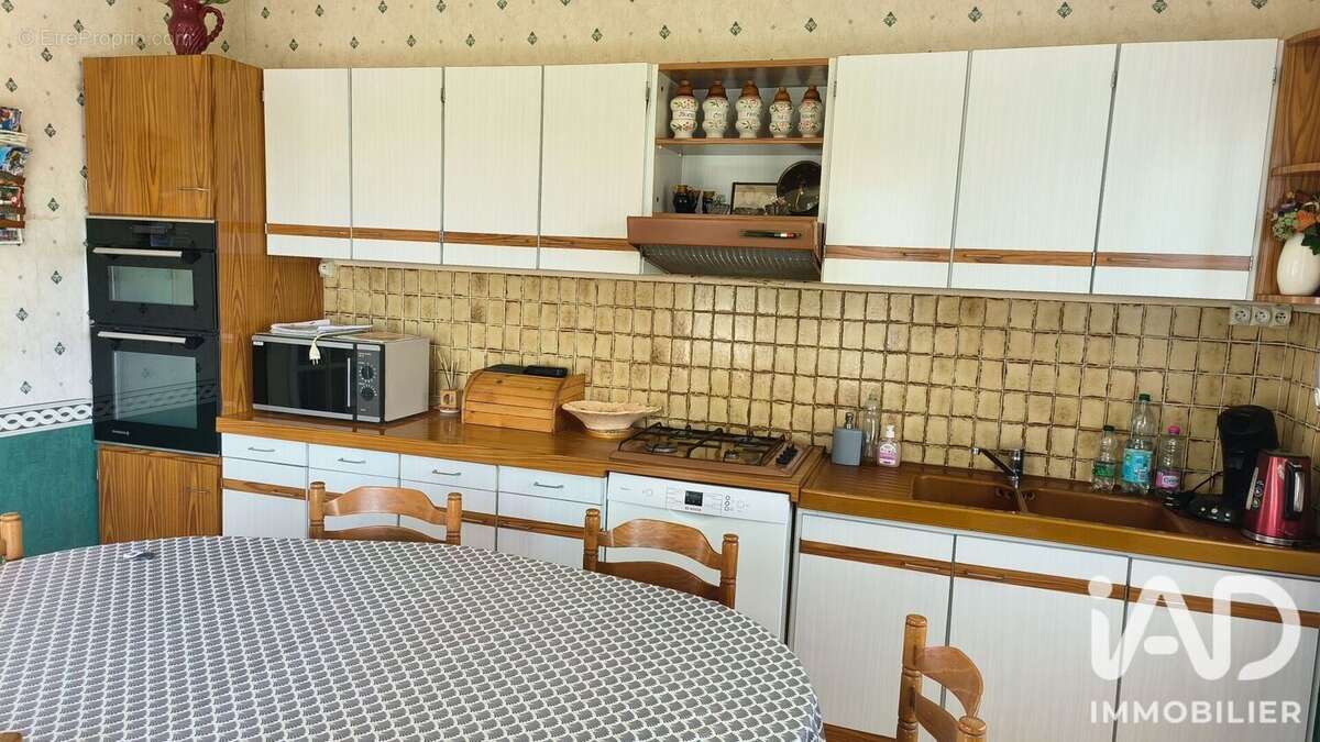 Maison 104 m² à Montceaux-Les-Vaudes  - photo 5