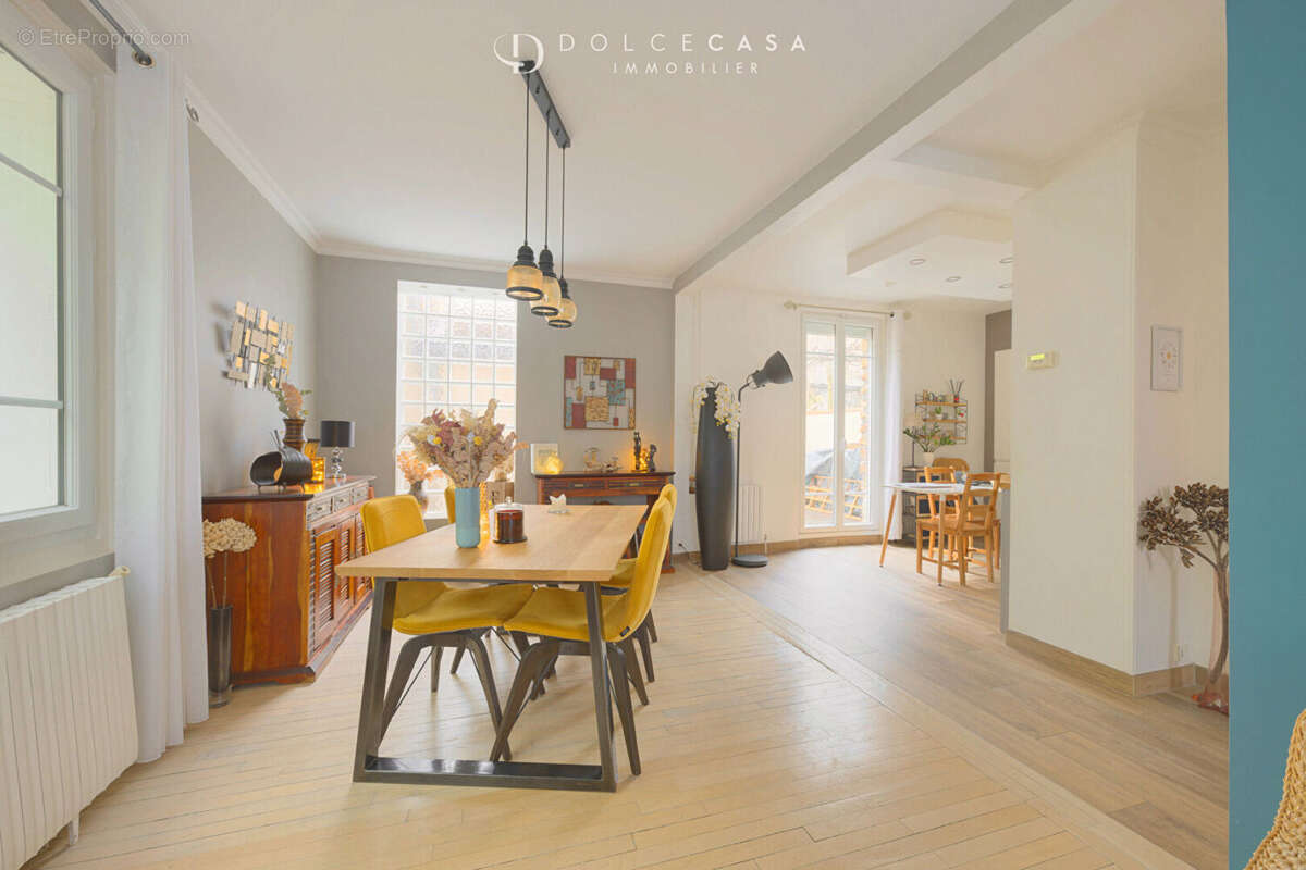 Maison à LE PERREUX-SUR-MARNE