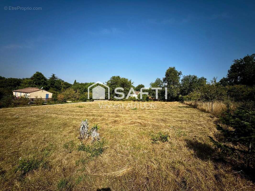Terrain 1327 m² à Castelnaudary  - photo 6