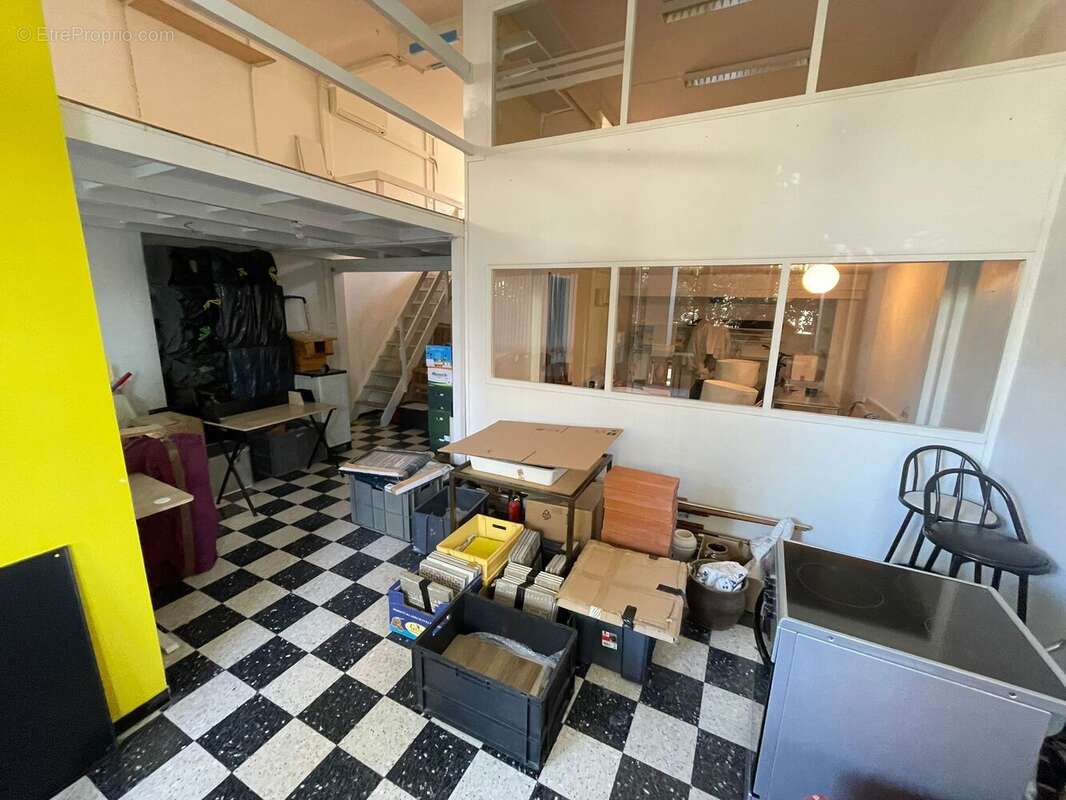 Photo 9 - Commerce à MARSEILLE-5E