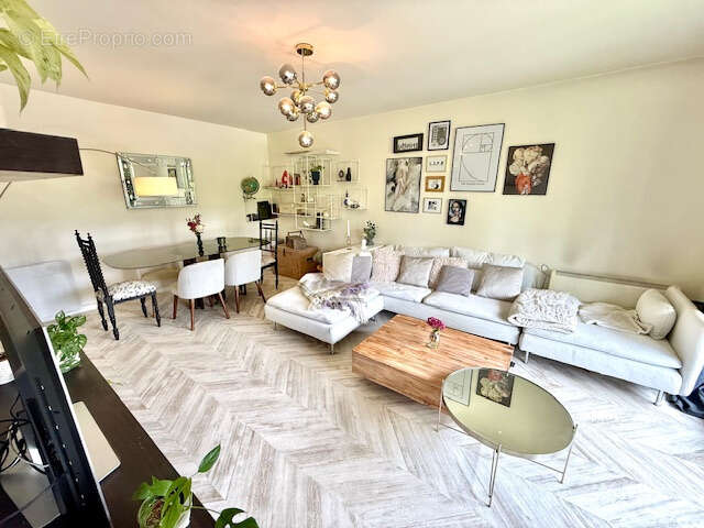 Appartement à FERNEY-VOLTAIRE