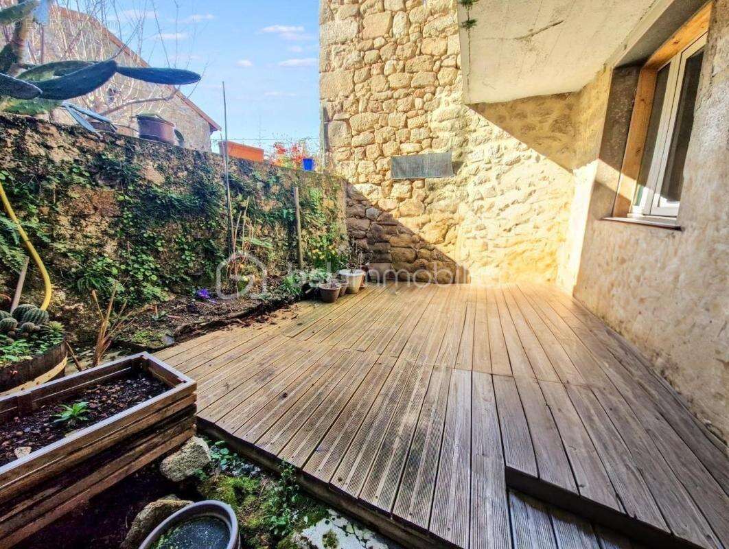 Maison à QUINTENAS
