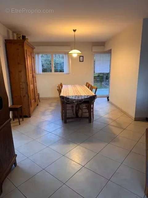 Maison à VETRAZ-MONTHOUX