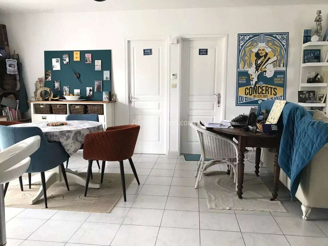 Maison à GROSBREUIL