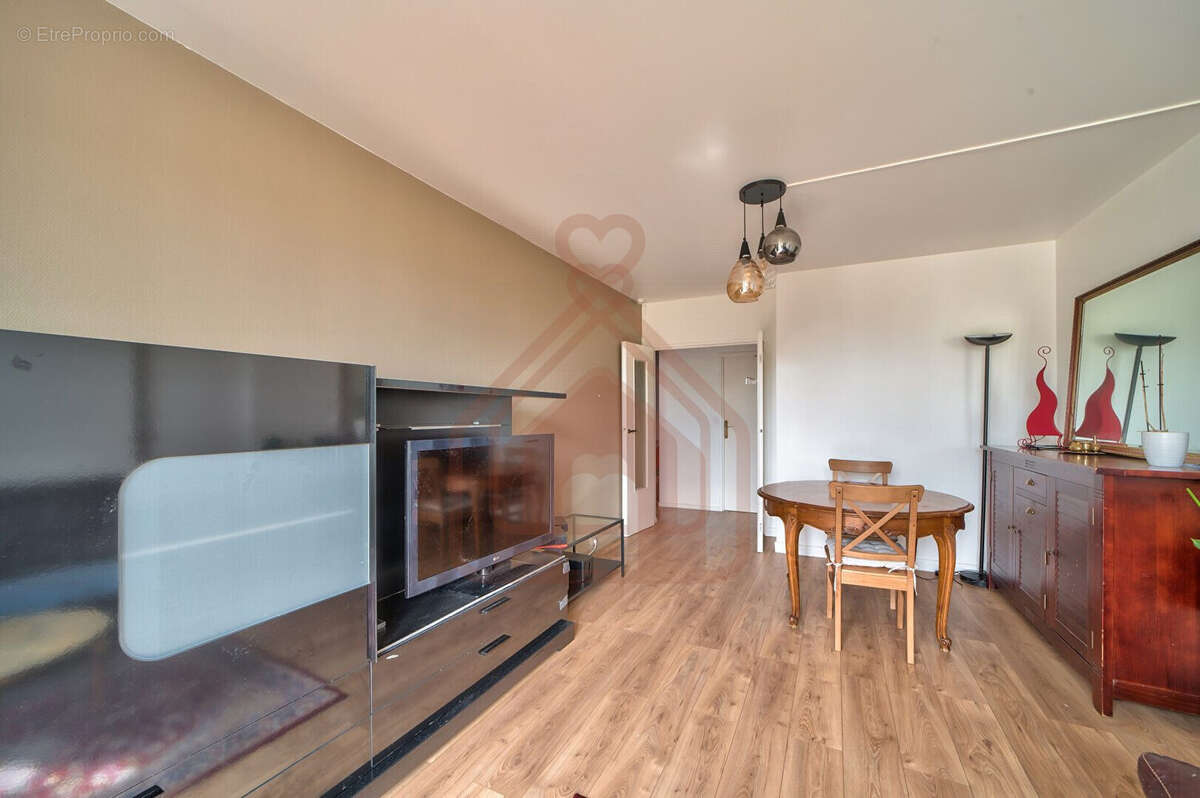 Appartement à VILLEJUIF