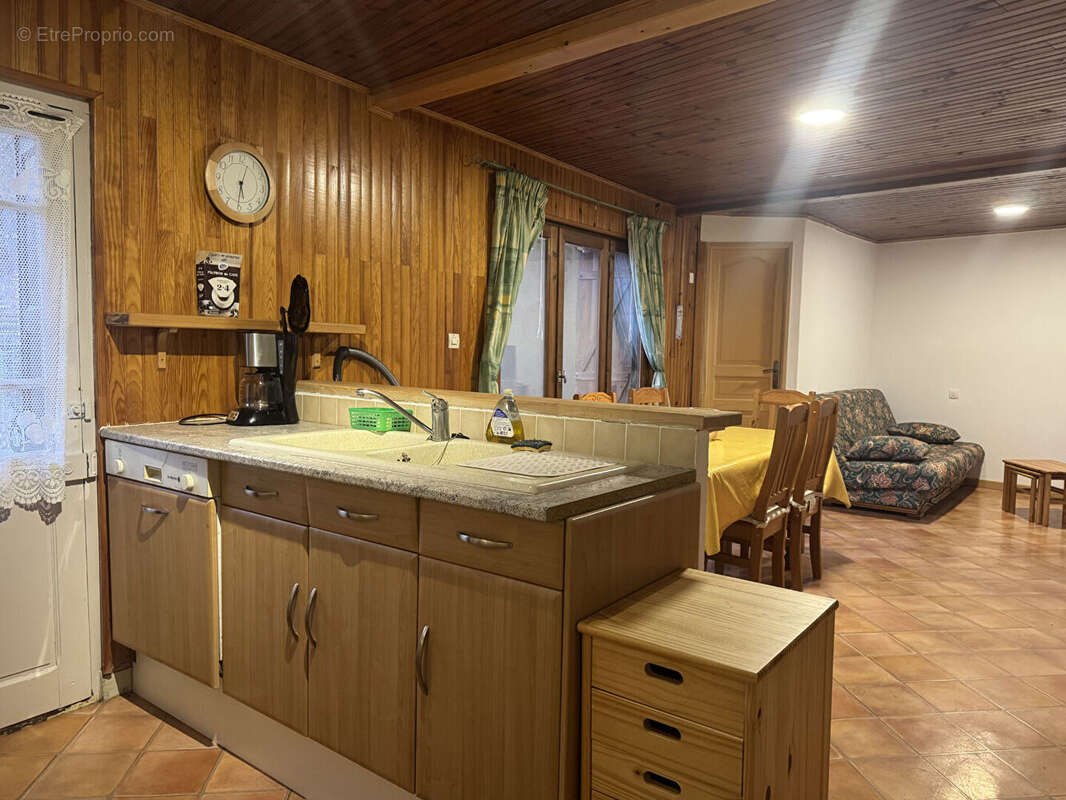 Maison à SAINT-PIERRE-DELS-FORCATS