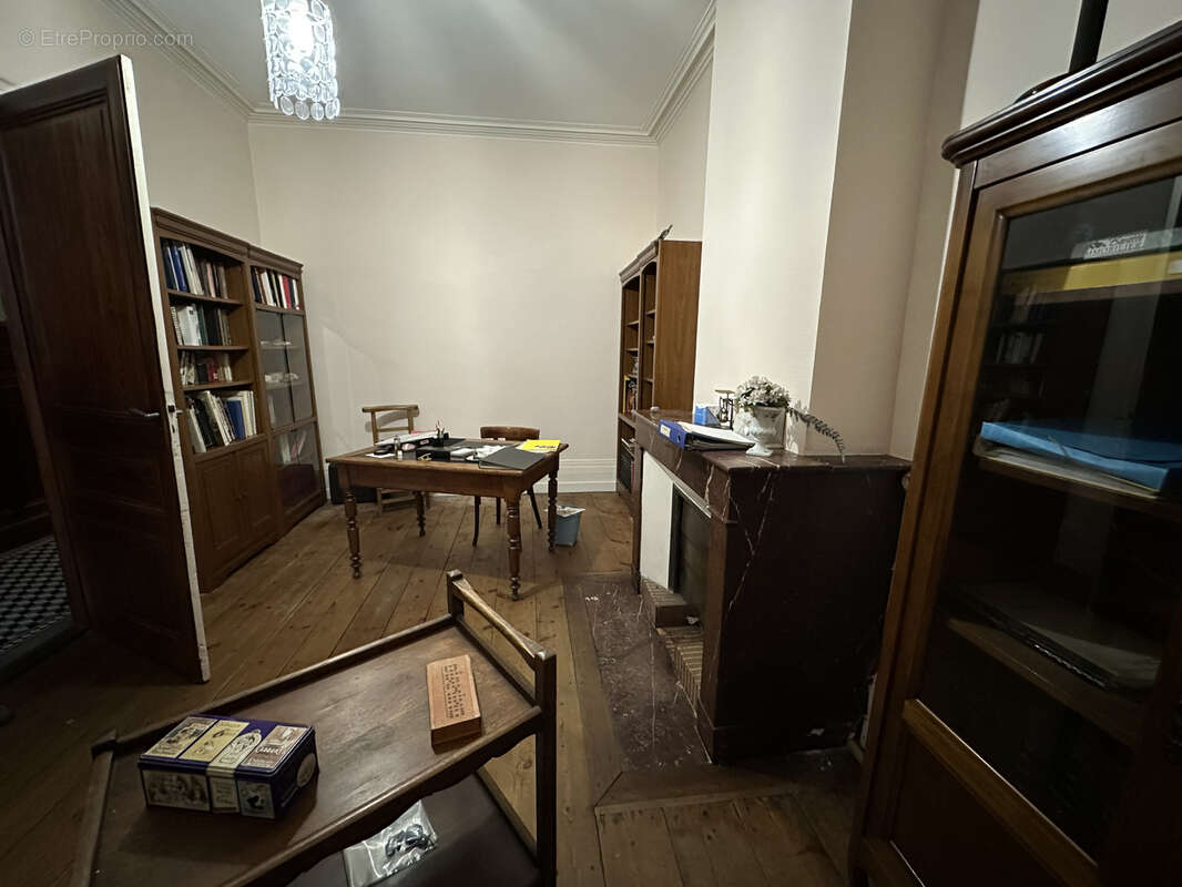 Maison de caractère en centre ville de Rochefort - photo 7