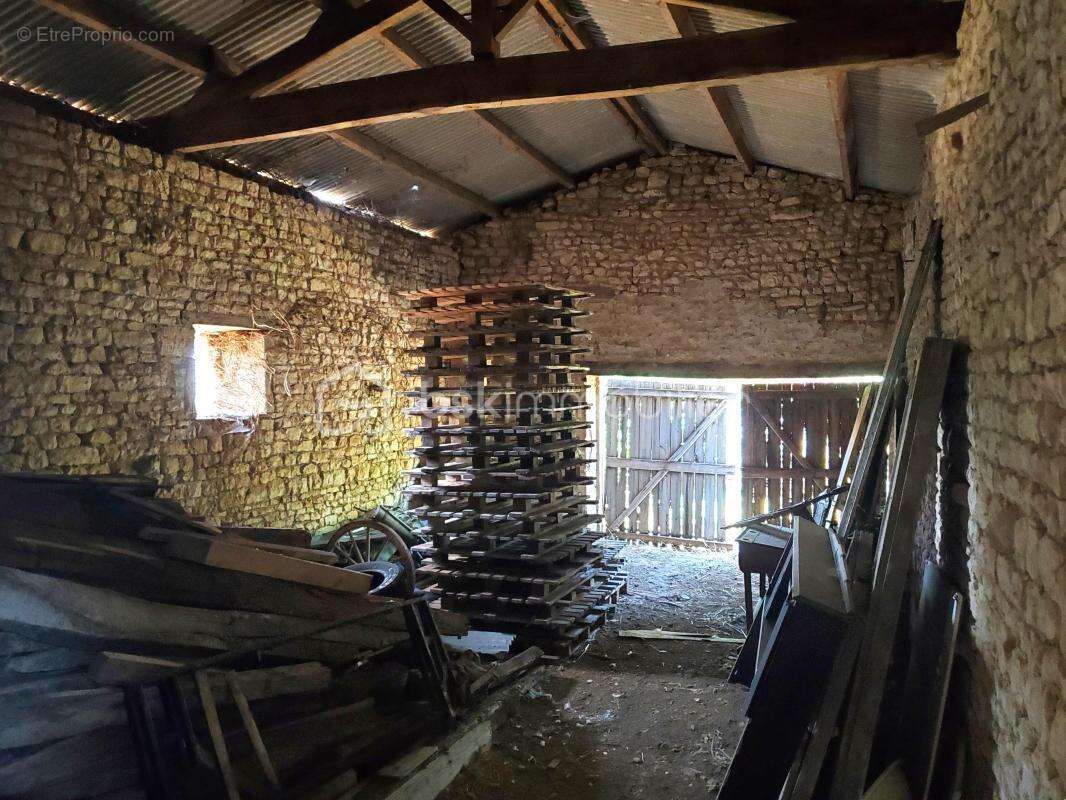 Maison à LA MOTHE-SAINT-HERAY