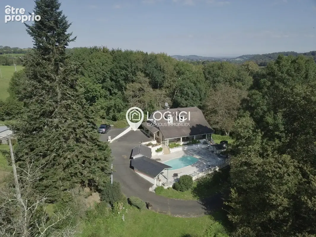 ASSON - Vente Maison T6 avec piscine sur 2 hectares - photo 2