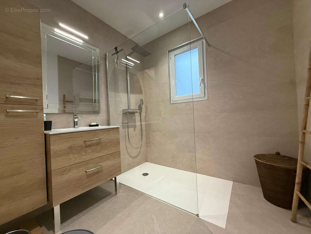 Maison à BELIN-BELIET