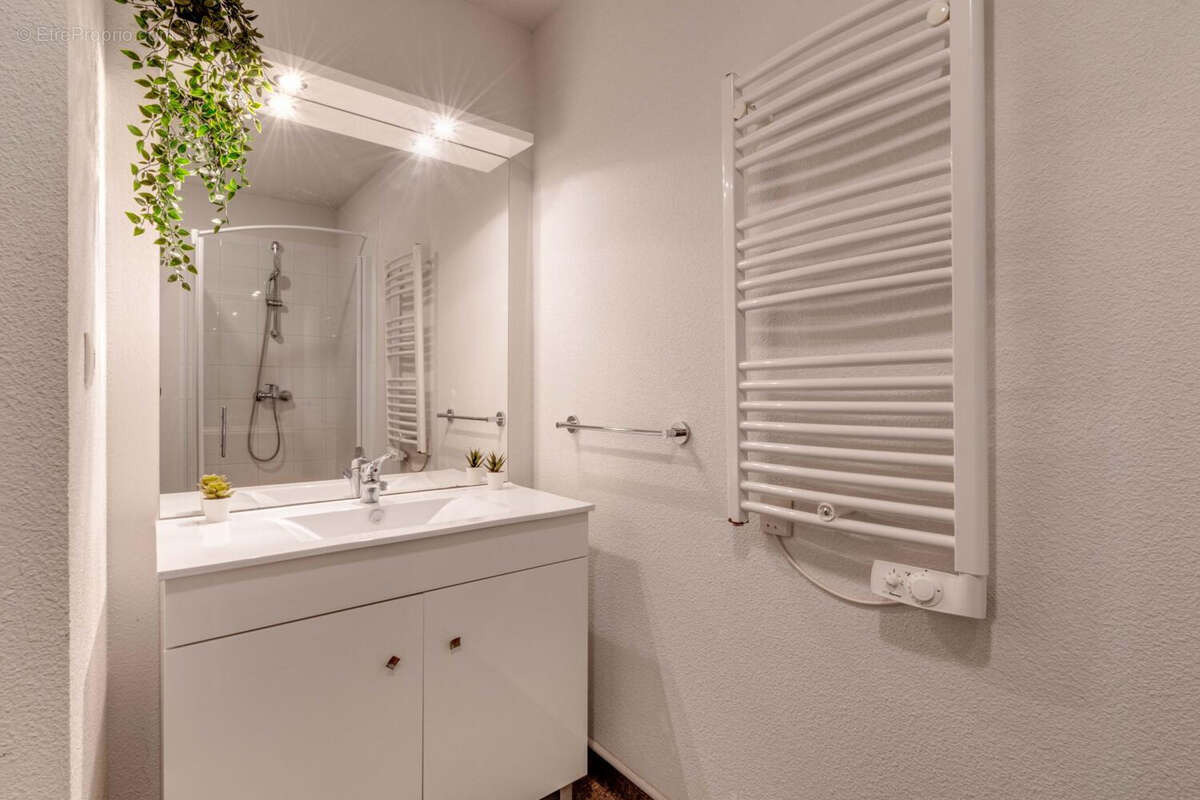 Investissement en residence étudiante - photo 5