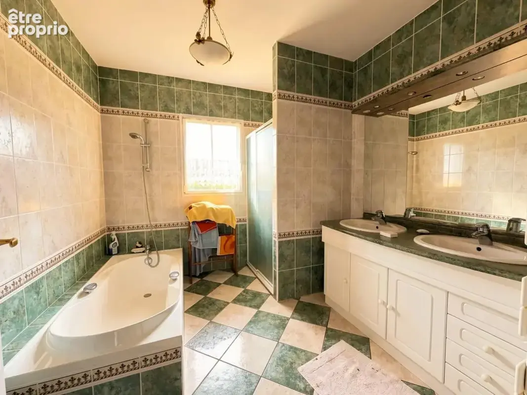 Maison 5 pièces 140 m² à vendre à Le Cloitre-Saint-Thegonnec (29410) - photo 8