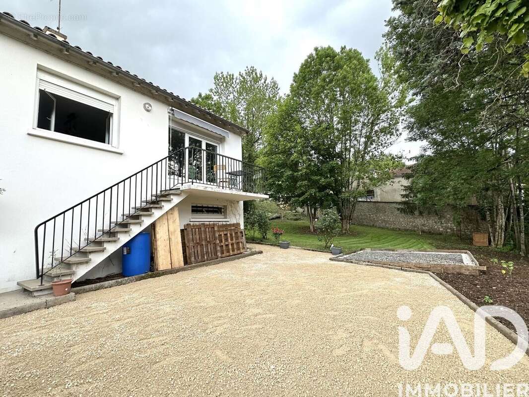 Photo 3 - Maison à POITIERS