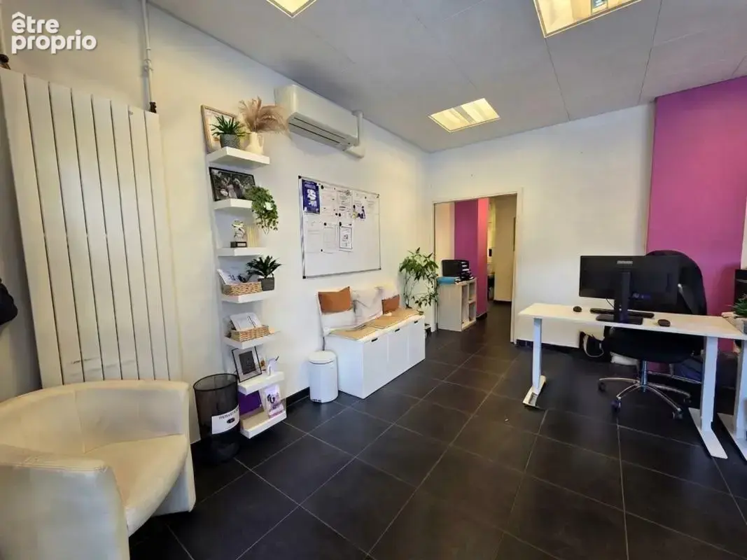 Locaux/Biens immobiliers - photo 2