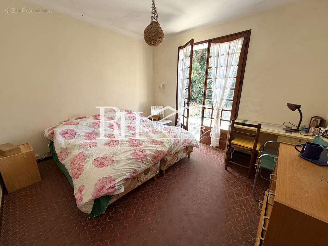 Maison 4 chambres, 2712m2 de terrain - photo 7