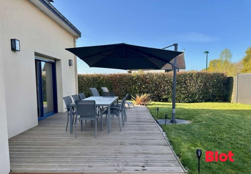 Maison à ROMILLE