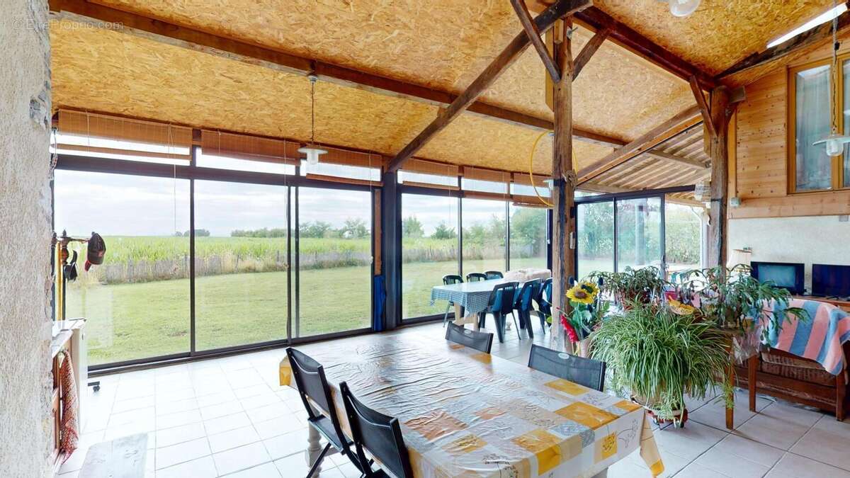 Photo 5 - Maison à SAINT-TRIVIER-DE-COURTES
