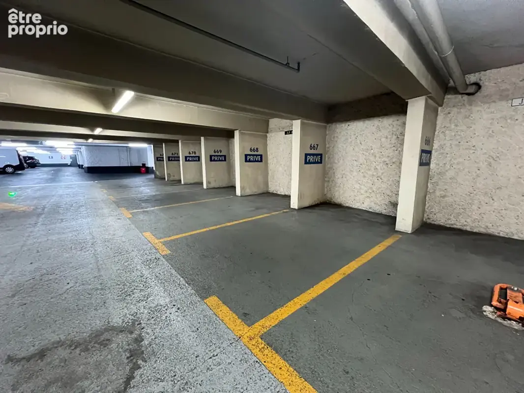 Parking Paris 9ème - photo 4
