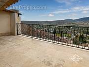 Appartement à FAYENCE