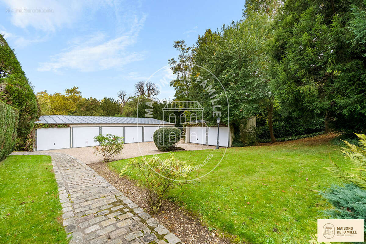 Appartement à BOUGIVAL