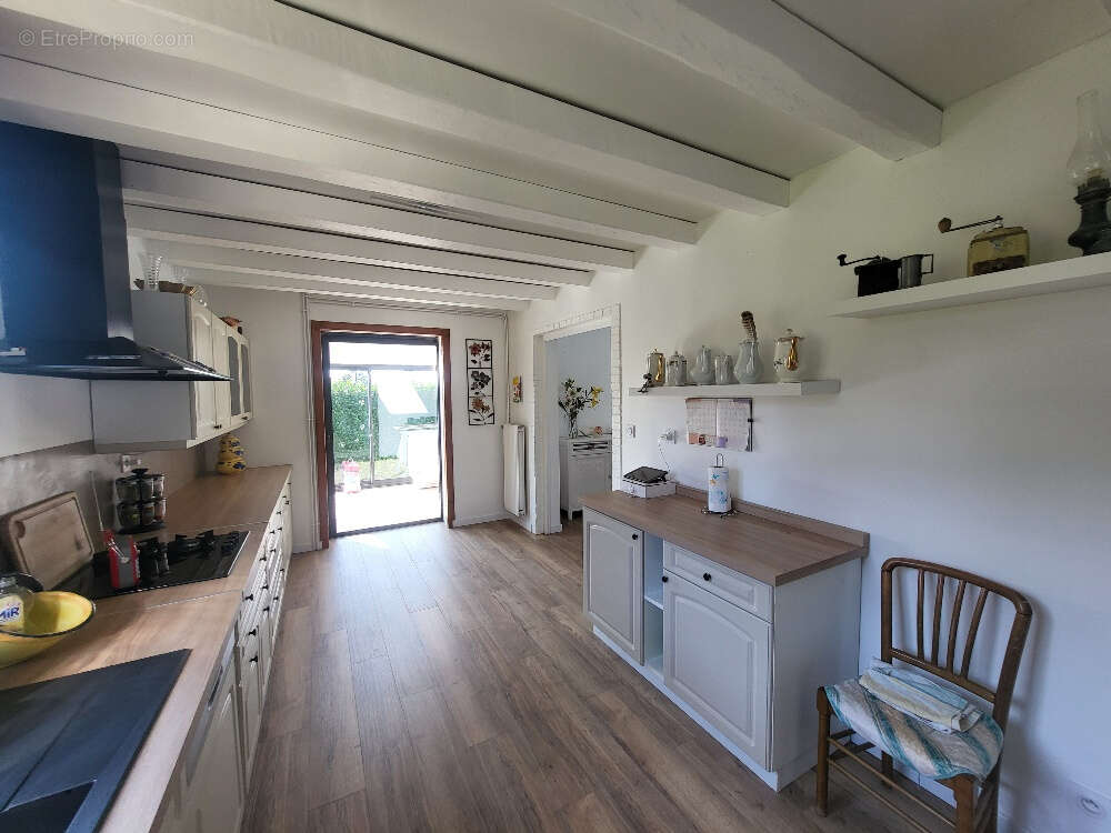 Maison à CHATILLON-SUR-CHALARONNE