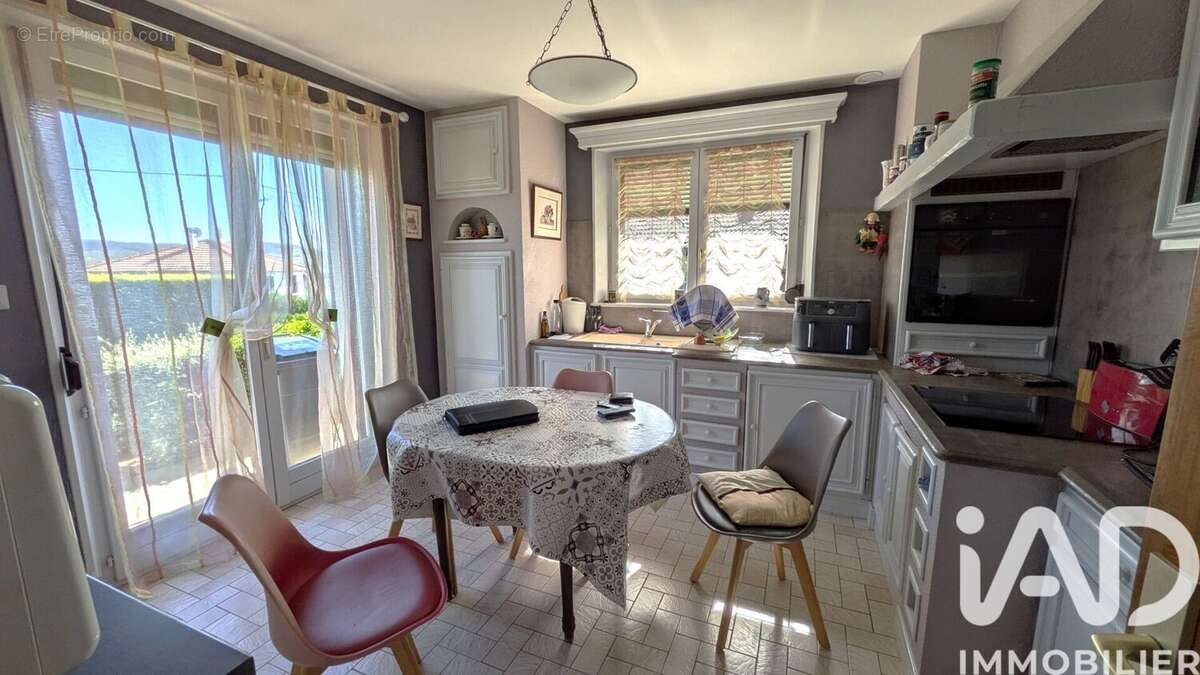 Photo 5 - Maison à FAVERNEY