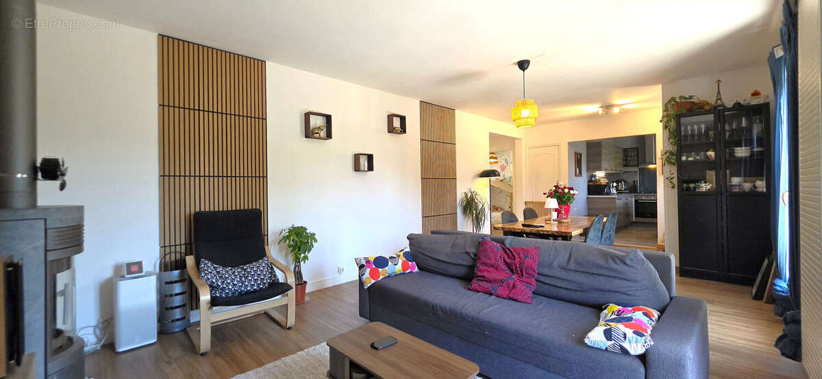 Maison à THOUROTTE