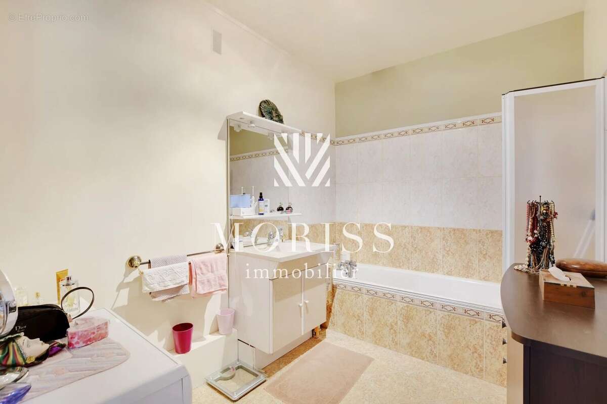 Appartement à NOGENT-SUR-MARNE