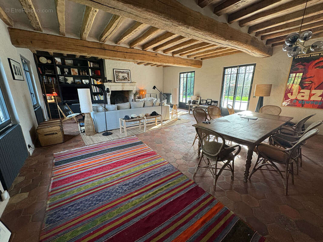 Maison à MONTFORT-L'AMAURY