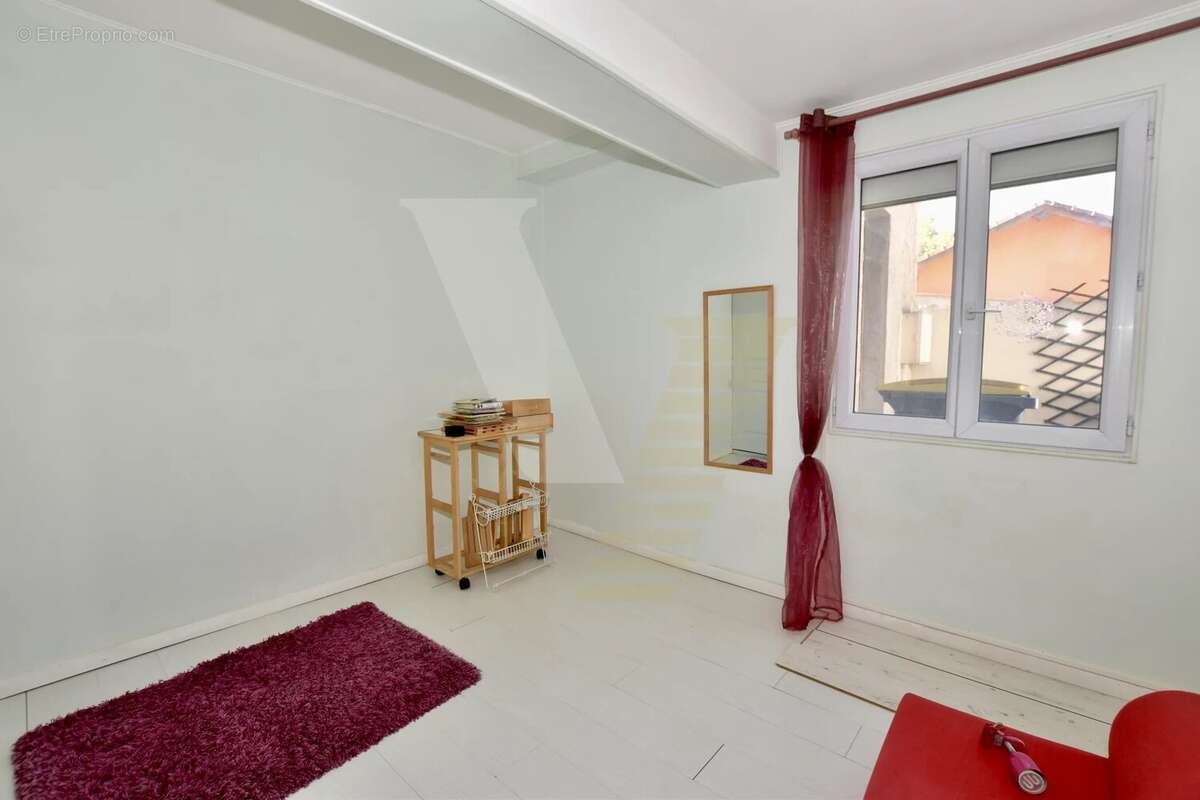 Maisons atypiques sur une grande parcelle - photo 16