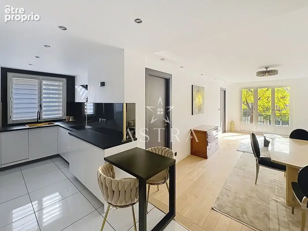 Photo Appartement à Bourg-La-Reine au prix de 363 000€
