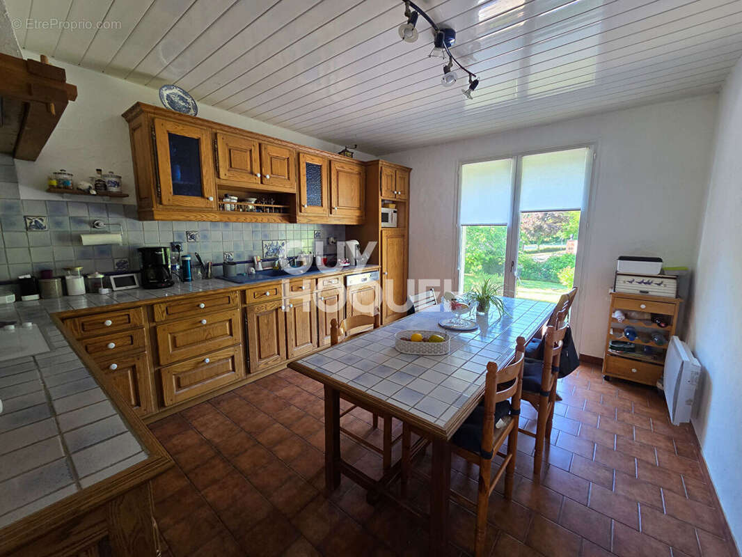 À vendre : Maison spacieuse à Bardouville - 5 chambres et jardin ! - photo 7