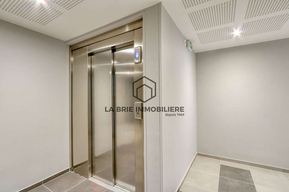 Appartement à VILLIERS-SUR-MARNE