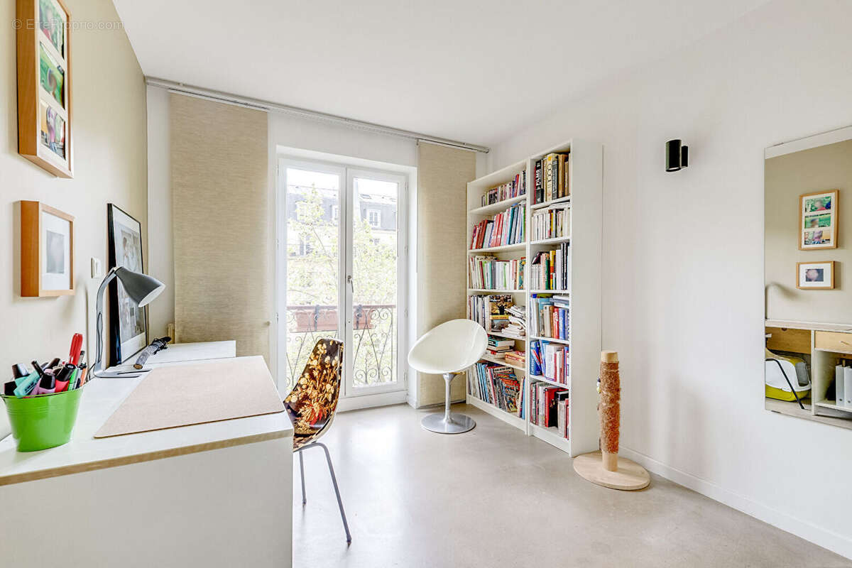 Appartement à PARIS-11E