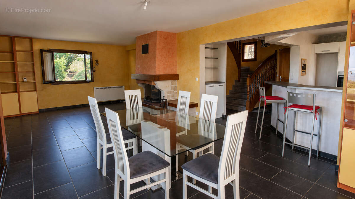 Maison à BALLAISON