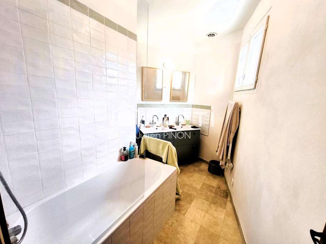 Photo 5 - Maison à SAINT-SATURNIN-LES-APT