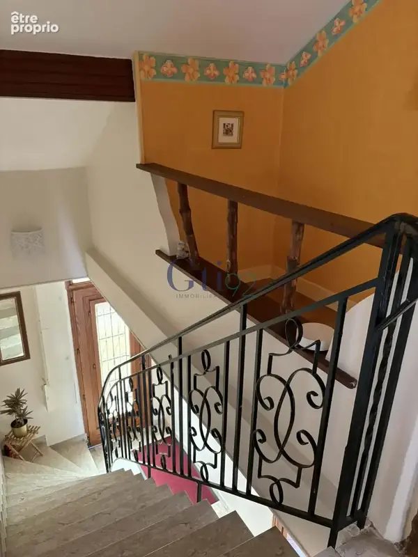 Maison familiale avec une belle emprise au sol et fort potenteil - photo 12