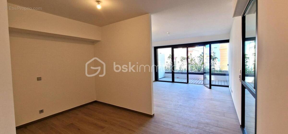 Appartement à BEAUSOLEIL