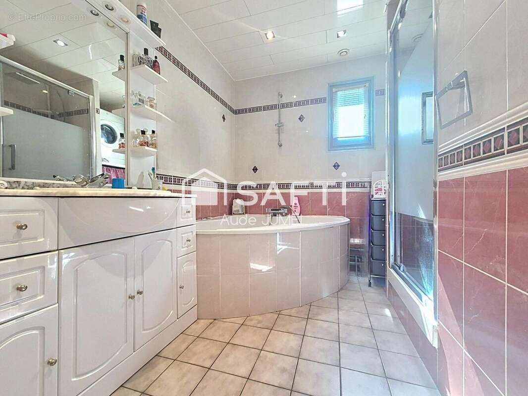 Photo 2 - Maison à AVELIN