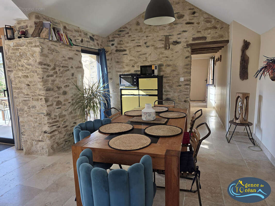 Maison à FEREL