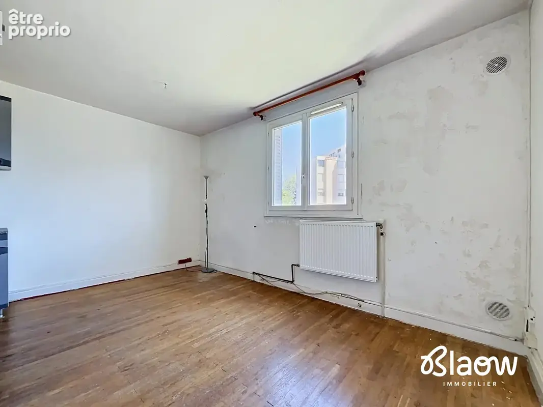 Appartement 2 pièces 31 m² à vendre à Decines-Charpieu (69150) - photo 3