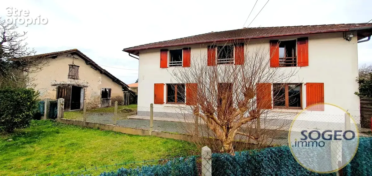 Ensemble immobilier aux multiples possibilités avec grange et jardin - photo 1