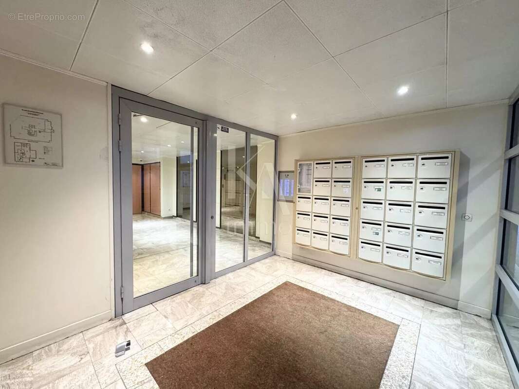 Appartement à SURESNES