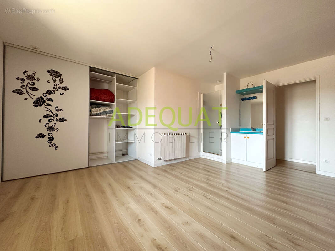 Maison à BOURGOIN-JALLIEU