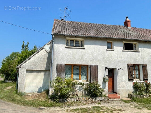Photo 1 - Maison à LA FERTE-GAUCHER