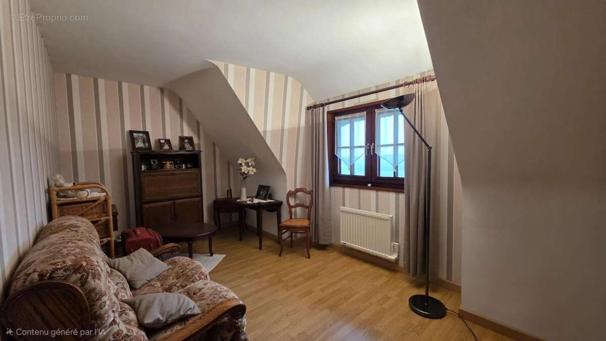 Maison à MILLY-SUR-THERAIN