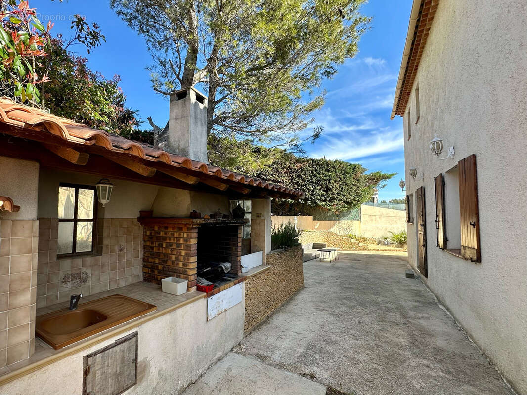Maison à CARNOUX-EN-PROVENCE