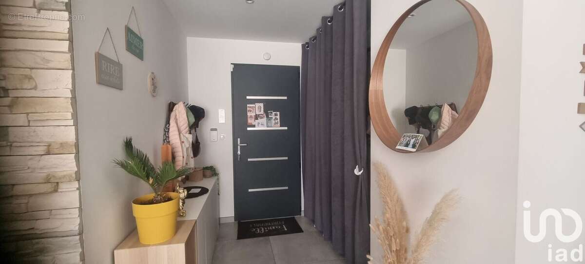 Photo 4 - Maison à SAINT-ANTOINE-DU-ROCHER