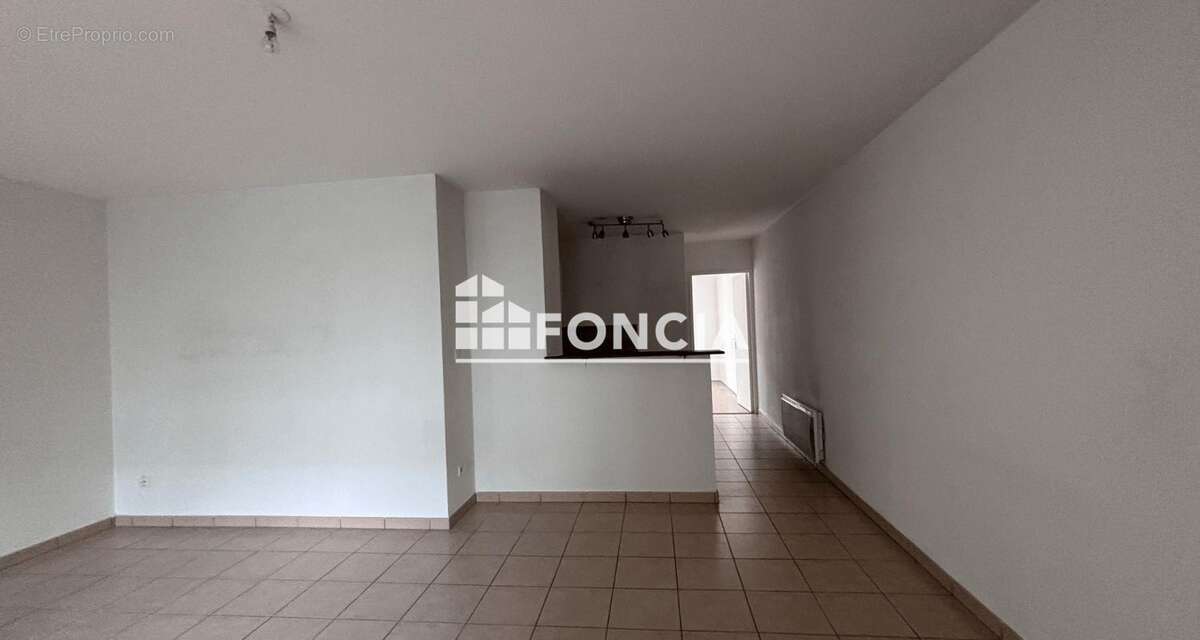 Appartement à SAINT-ETIENNE